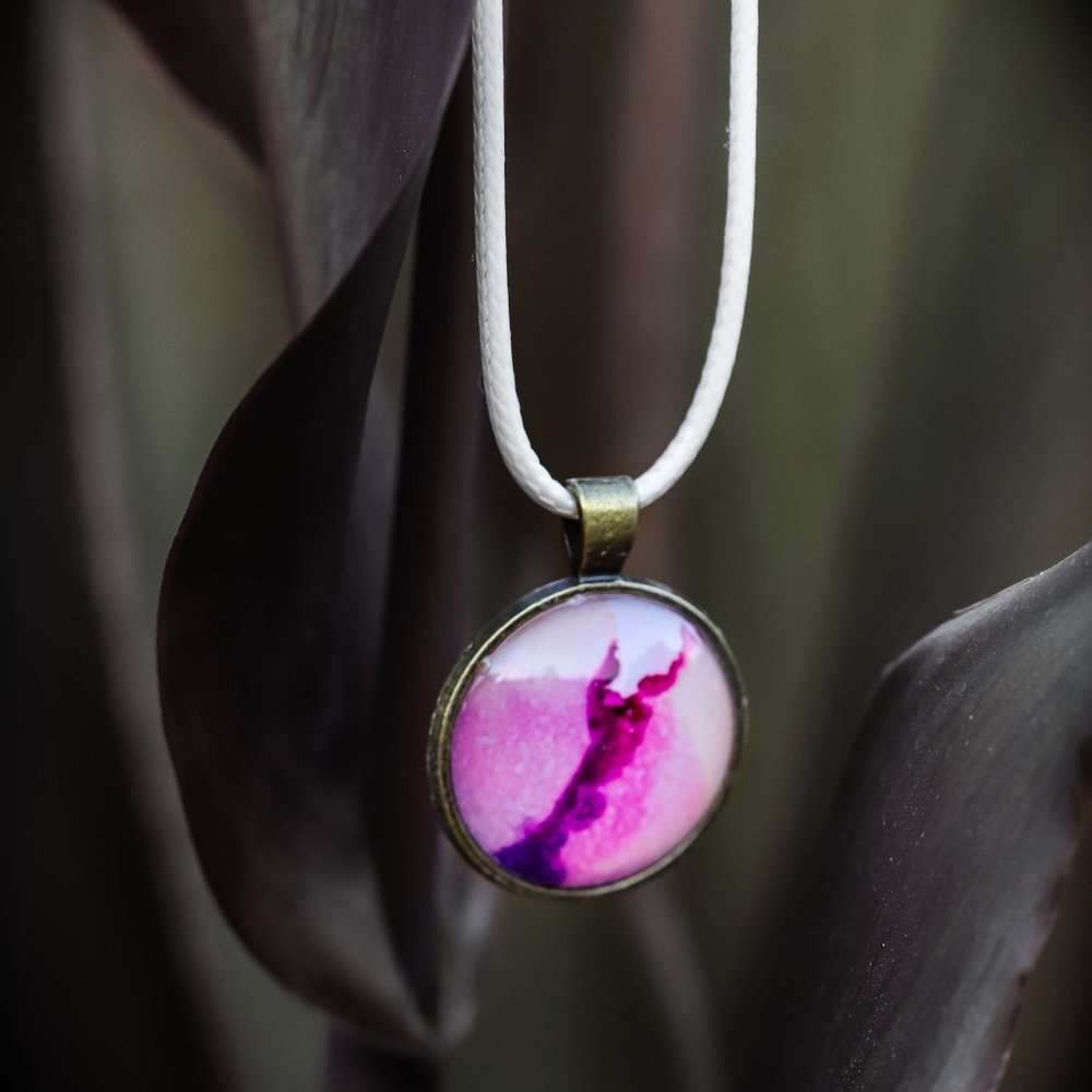 Round Pendant Necklace